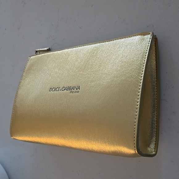 New never used Dolce and Gabbana gold clutch Purse D&G Beauty Vip Clutch Bag - Picture 2 of 12